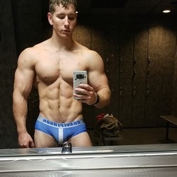 Hotmuscles6t9, Muscle modelki OnlyFans