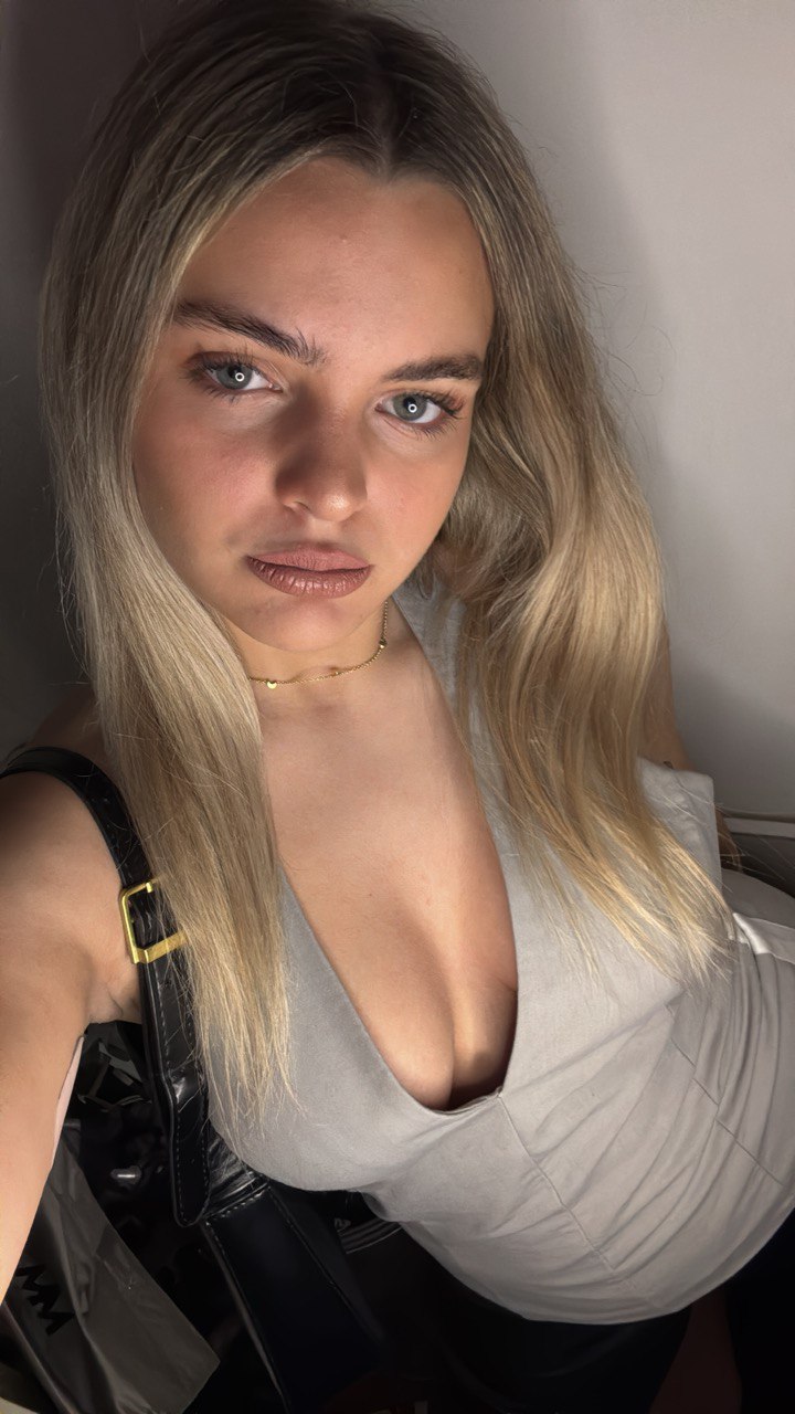 Ellie Rose OnlyFans photo 4